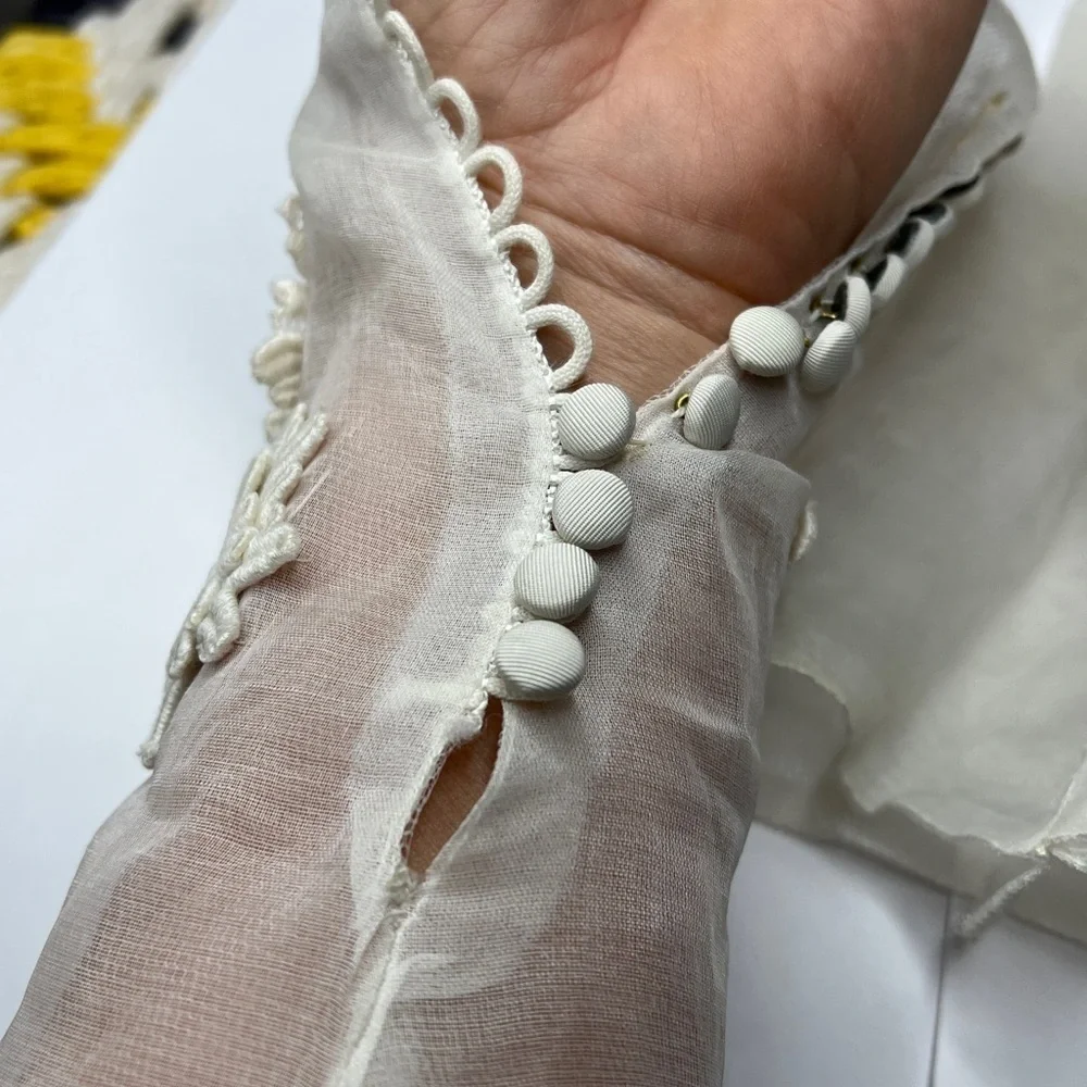 Vintage 1950s Wedding Sleeve Gloves Lace & Tulle Floral Appliqué 14 Buttons
